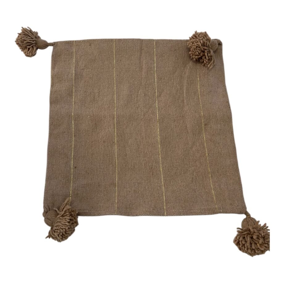 Plaid Artisanal En Coton Avec Deux Coussins Motif Discret Avec Fil Doré Et Pompons